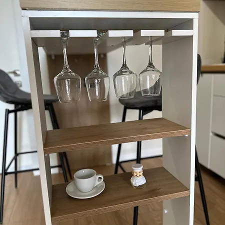 Sj.studio Τίρανα